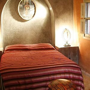 Camera standard con letto king size